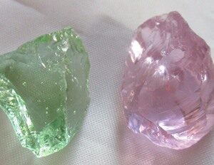 アンダラ#018: シエラ産希少サイババグリーンと、超希少優美なローズピンク、ハートチャクラセット！