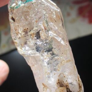 #014: ブラジル産 魅惑いっぱいのスケルトン骸晶、超透明のエレスチャルクォーツ、ポイント部分に水入り跡あり！