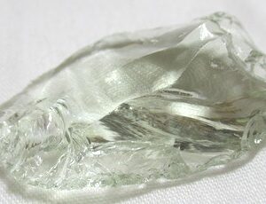 アンダラ#032: シエラ産希少、純正オールドストック、元祖シエラ・セレスチャルグリーン、優美なペンダント型！